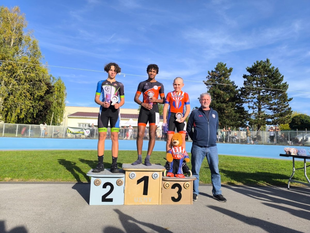 PODIUM JH