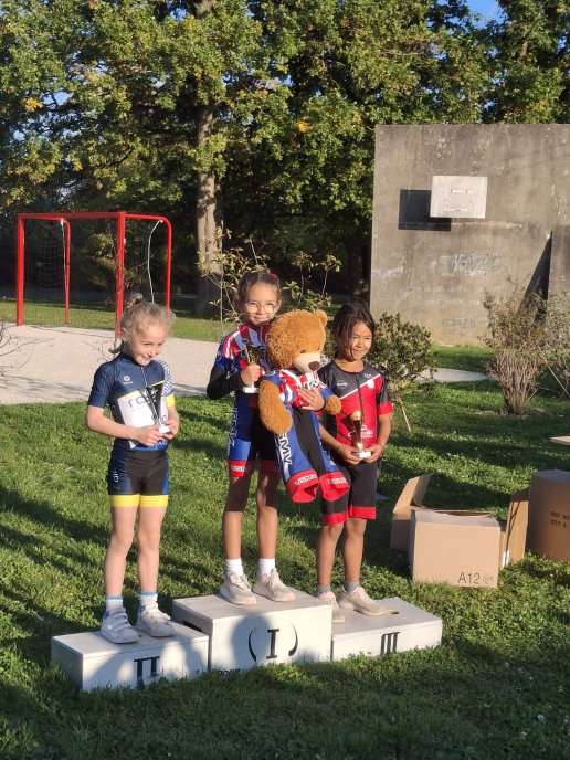 podium MF