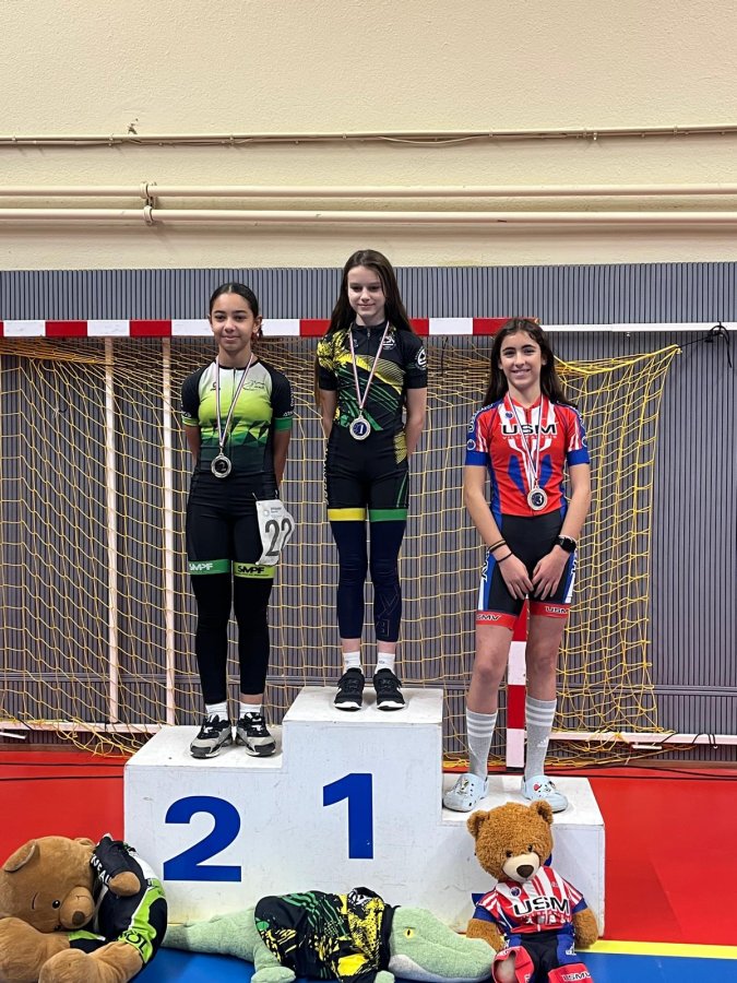 PODIUM CF