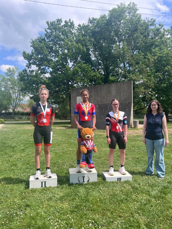 Podium V_Mae