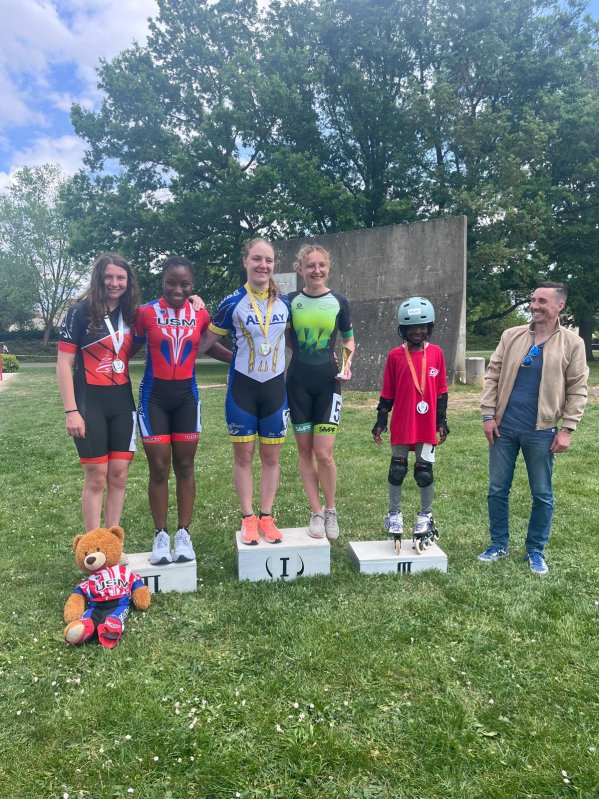podium V_Rawdath