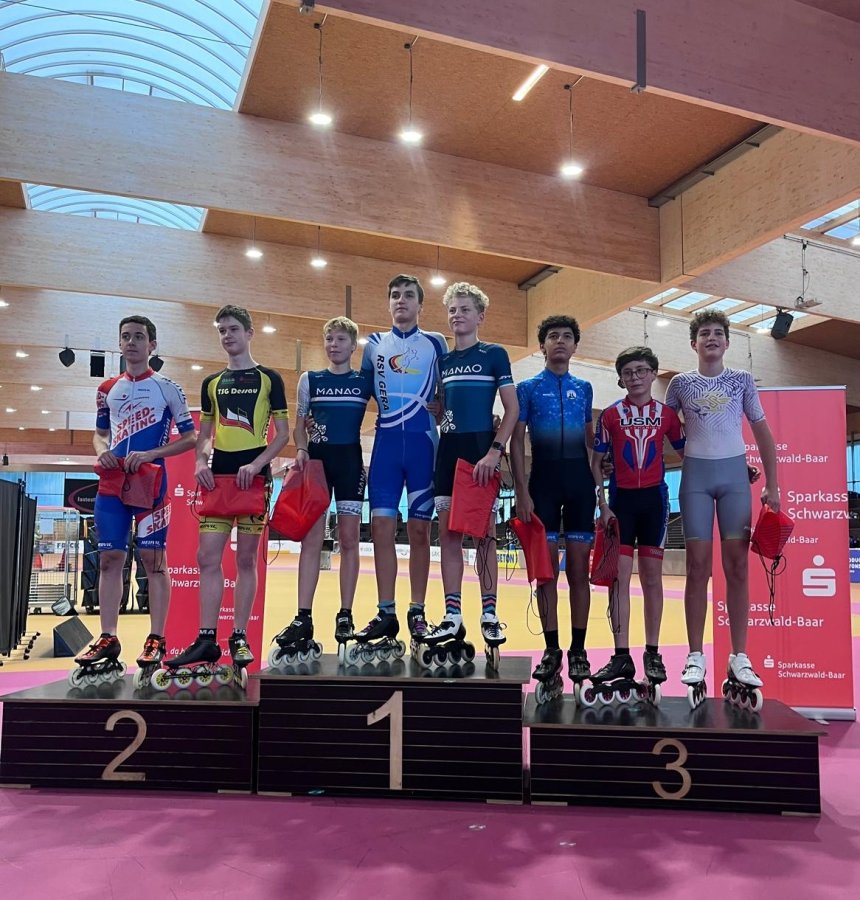 Podium Kays_ relais 1